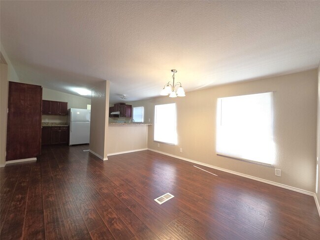 Photo - 9 Ridgeway Dr