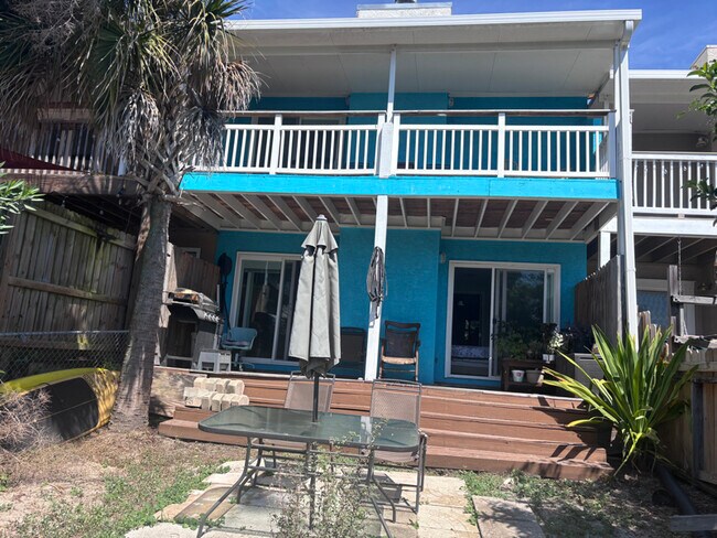 Photo - 1209 Capri Dr