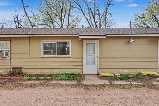 Photo - 207 N Santa Fe Ave