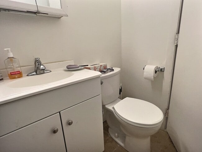 Photo - 1027 Commonwealth Ave Unit 17