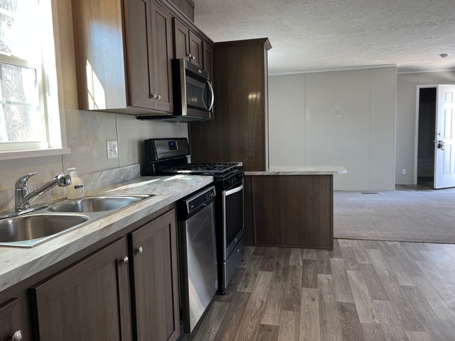 Photo - 2326 Catalpa St