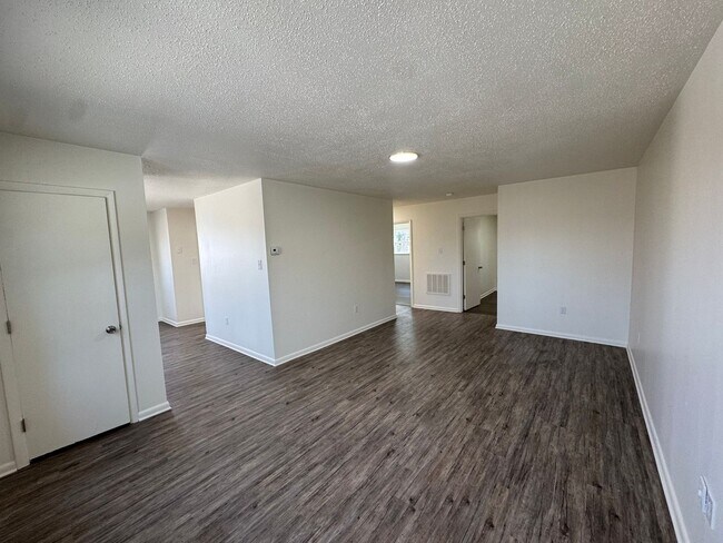 Photo - Towneview Estate Unit 01