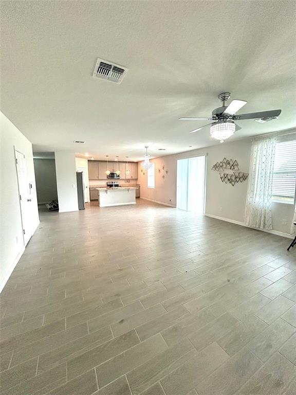 Photo - 144 Towns Cir