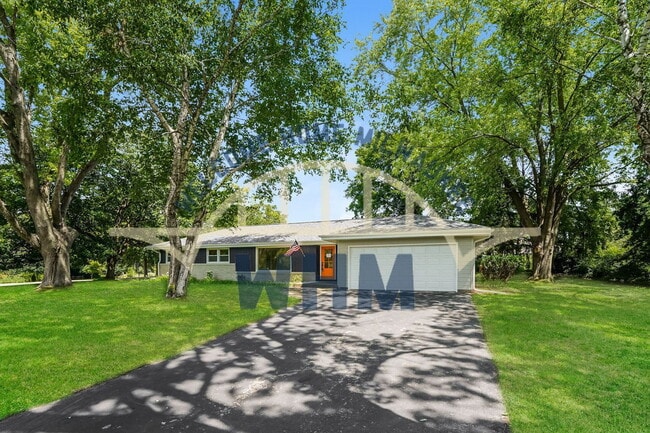 Building Photo - 15300 Clifford Ct Rental