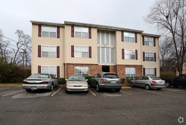 Building Photo - Southwood Apartments