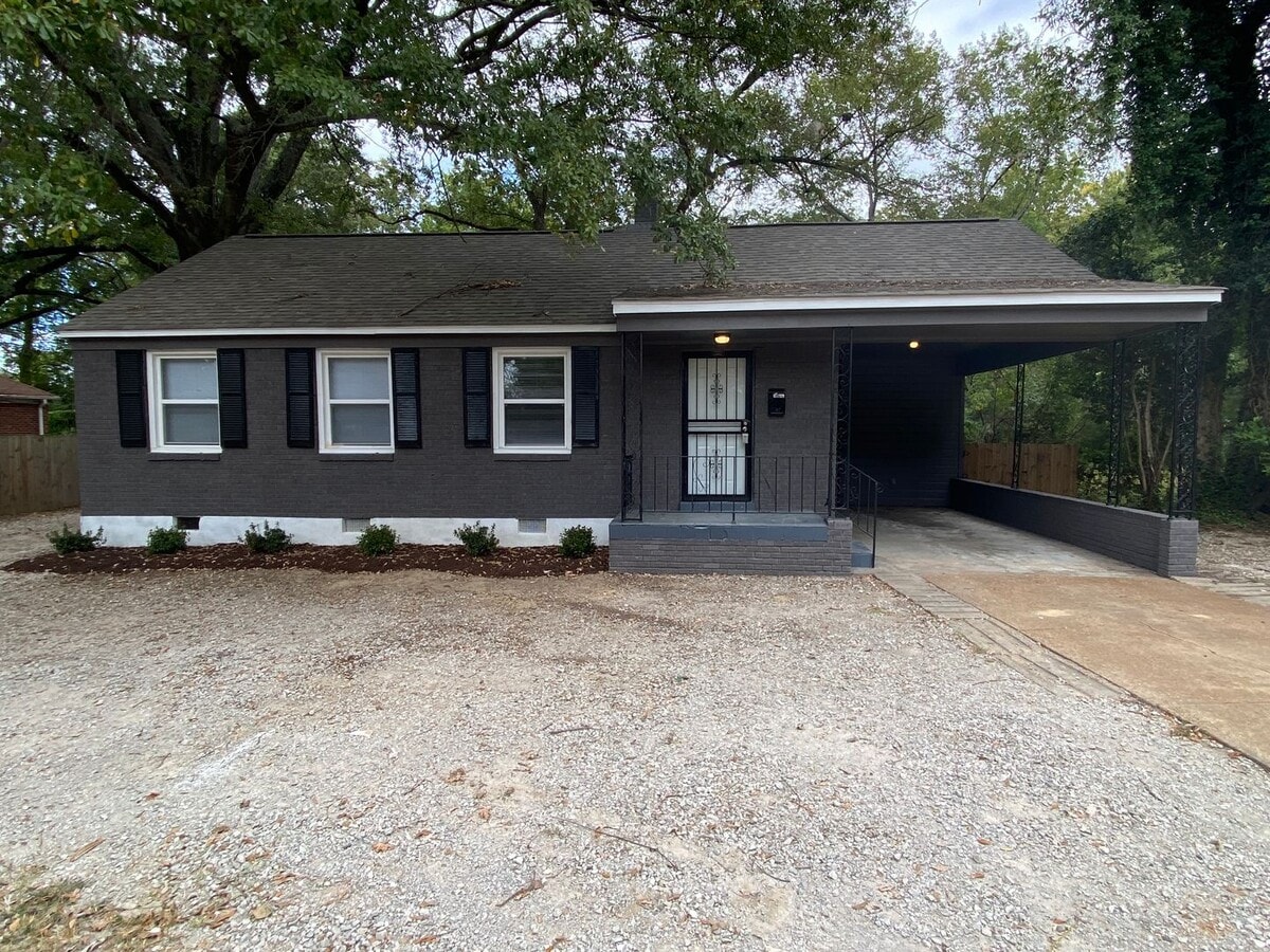 Photo - 3994 Oak Cliff Rd