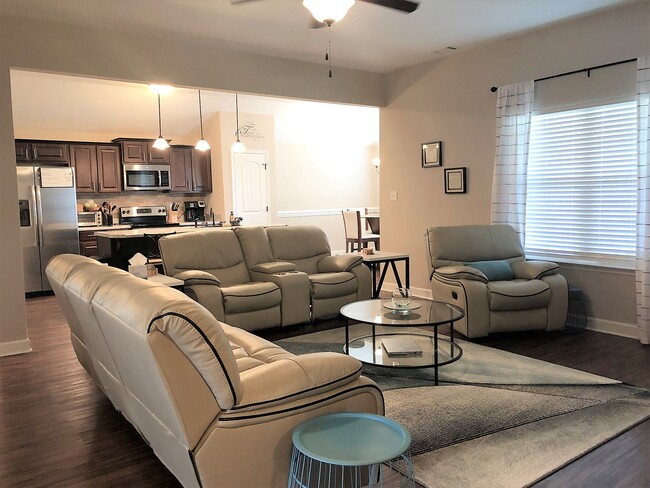 Photo - 7054 Summerton Dr