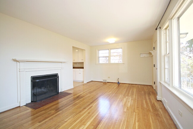 Photo - Walk or Bike to UVA Medical Center