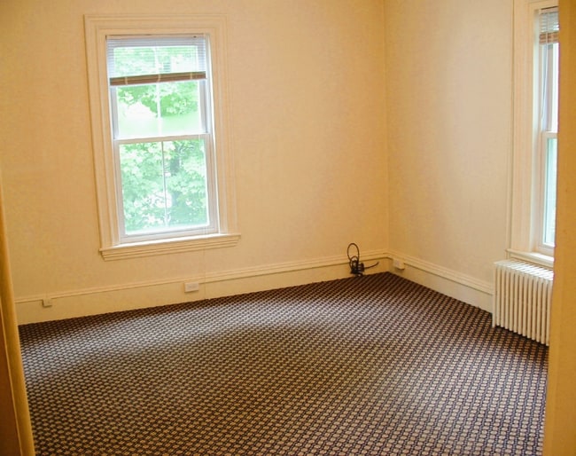 Photo - 96 Highland St