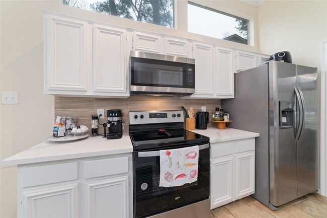 Building Photo - 36 N Rain Forest Ct