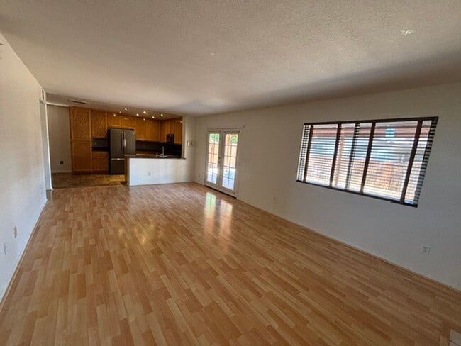 Photo - 2231 Camino Dr