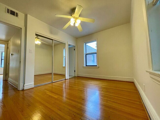 Photo - 6238 Southwood Ave