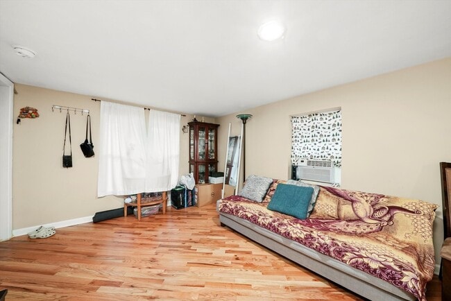 Photo - 4614 N Springfield Ave