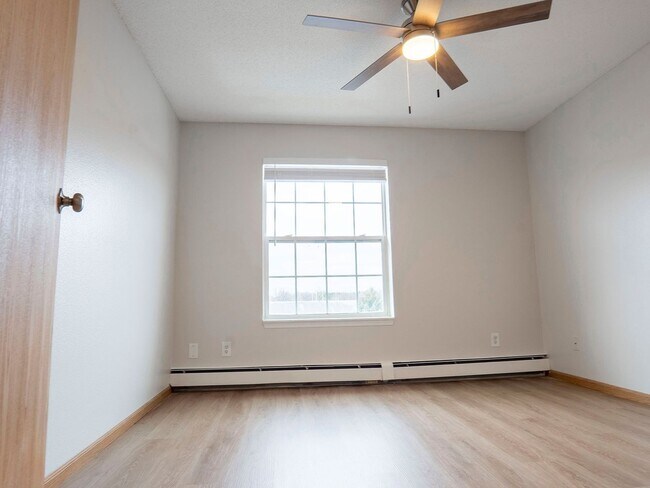 Ashwood Birchwood Apartments