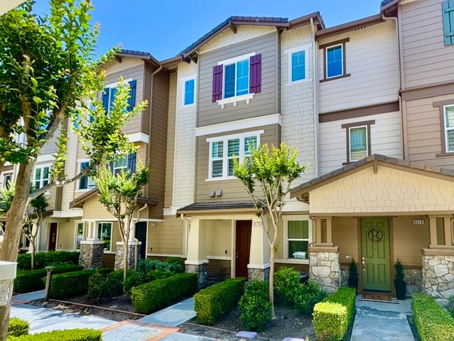 Photo - 6576 S Mariposa Ct Townhome