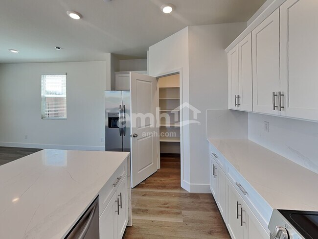 Photo - 7781 Roaring Fork Ct