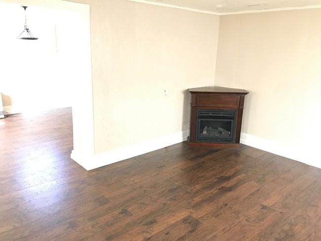 Photo - 114 Bernet Way