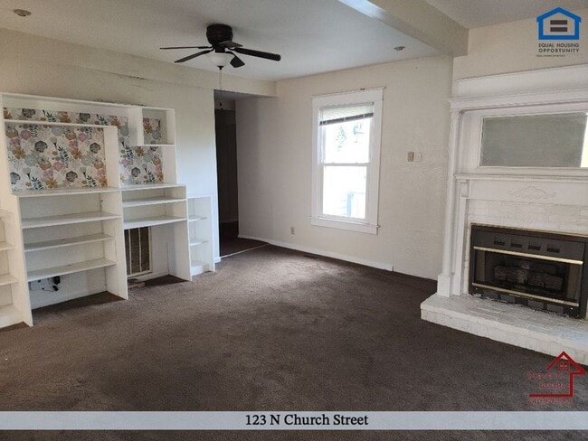 Photo - 123 N Church St