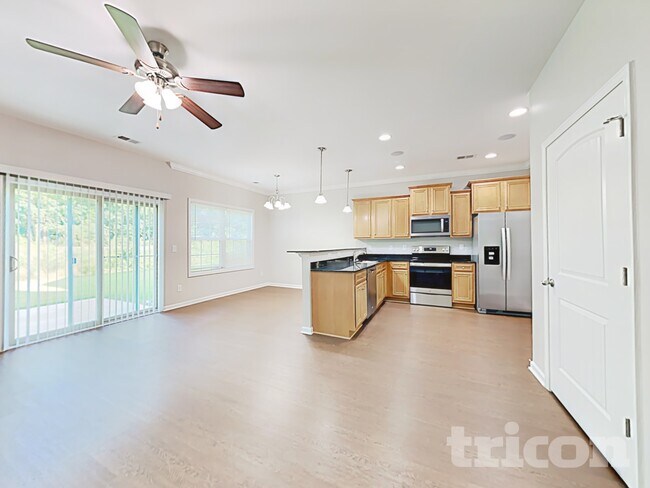 Photo - 759 Dawsons Park Wy