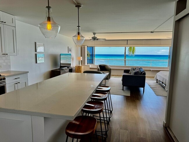 Photo - 1/1/1 Oceanfront Living at the Colony Surf on the Gold Coast!
