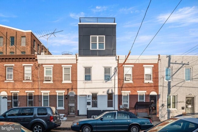 Photo - 2540 Sepviva St Townhome