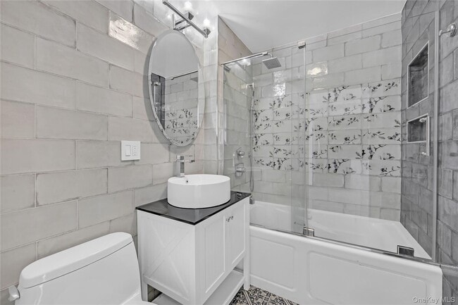 Photo - 4-74-74 48th Ave Unit 25M