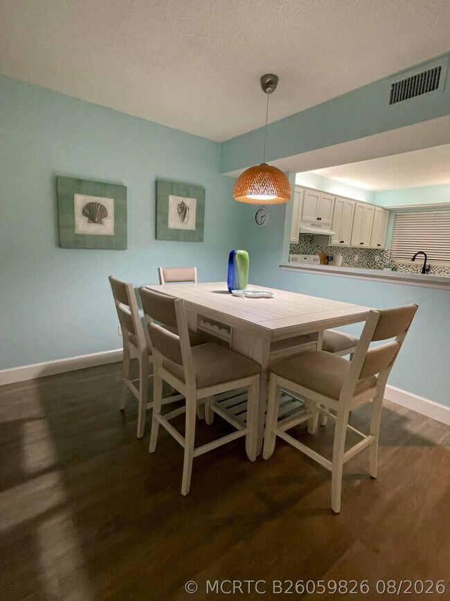 1210 SE Parkview Pl Unit E3