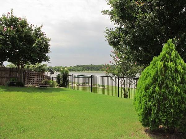 Photo - 10312 Lake Park Dr