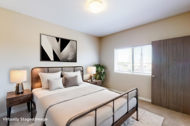 Bedroom - Grand Prairie Apartments & Townhomes