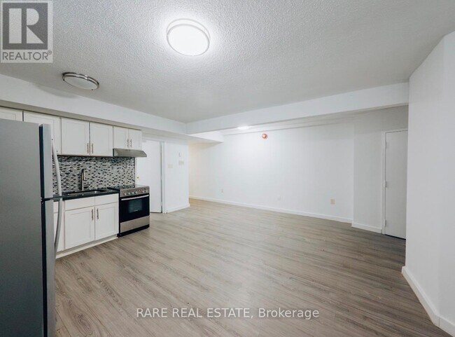 Photo - 120 Spencer Ave Unit 1