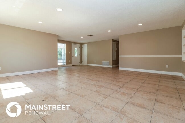 Photo - 1301 Fairwood Ave