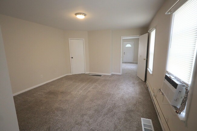 Photo - 907-909 North Second Avenue Unit 909