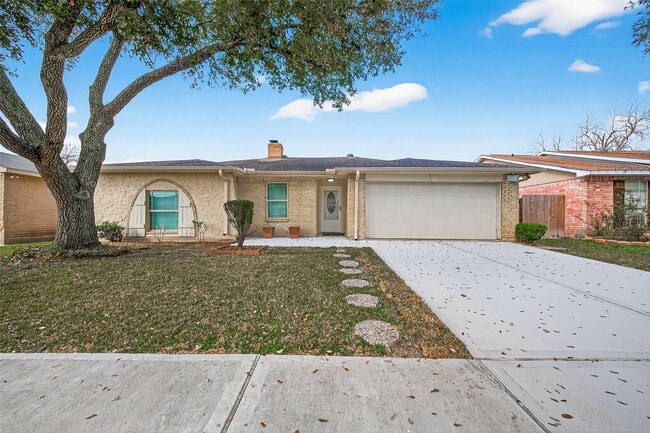 Building Photo - 10006 Towne Tower Ln