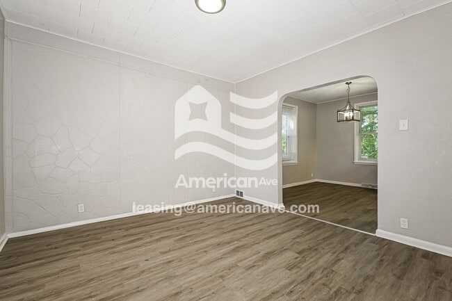 Photo - 1008 Hancock Ave