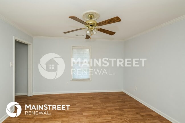 Photo - 4737 Calgary Cove