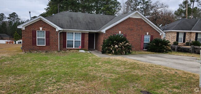 Building Photo - 4 bdrm 2 bath in Augusta (Close to Ft. Eis... Rental