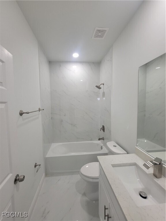 Photo - 442 Petite Ave