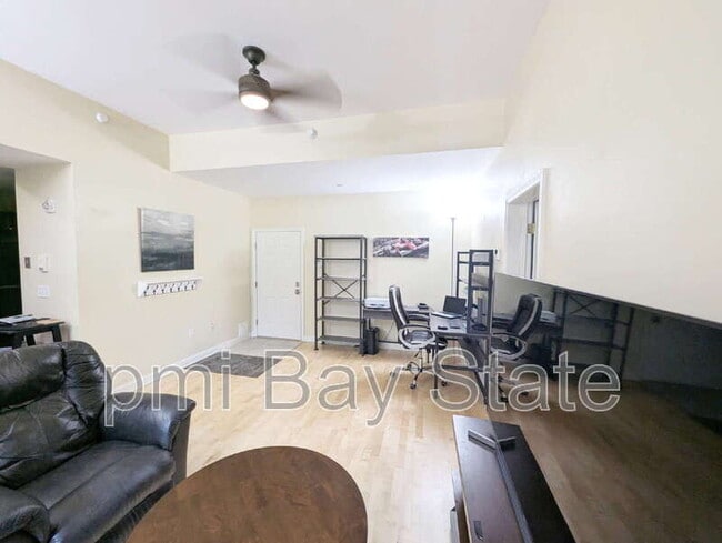 Photo - 27 St James Ave Unit #3