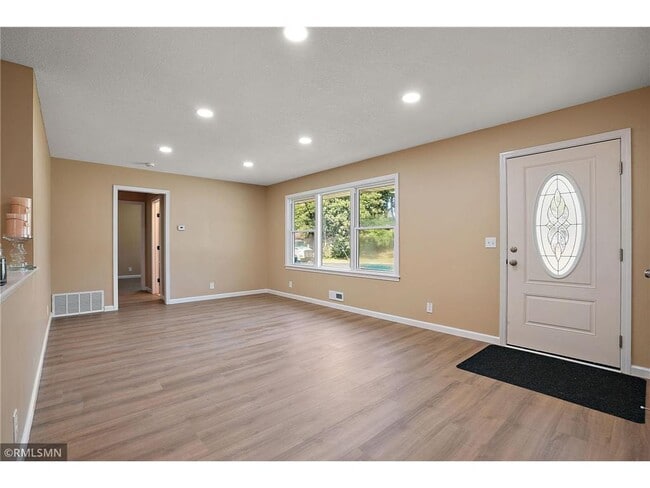 Photo - 7961 59th Ave N