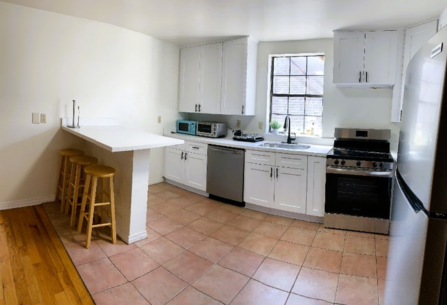 Photo - 7100 Zimpel St Unit C