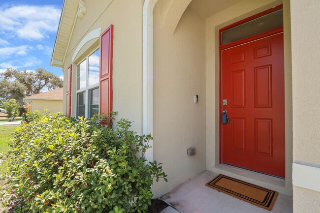 Photo - 2550 SE Rock Springs Dr