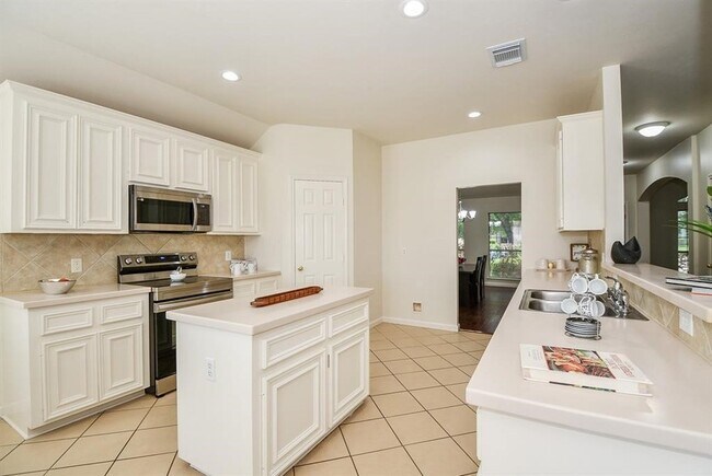 Photo - 3207 Brook Arbor Ln
