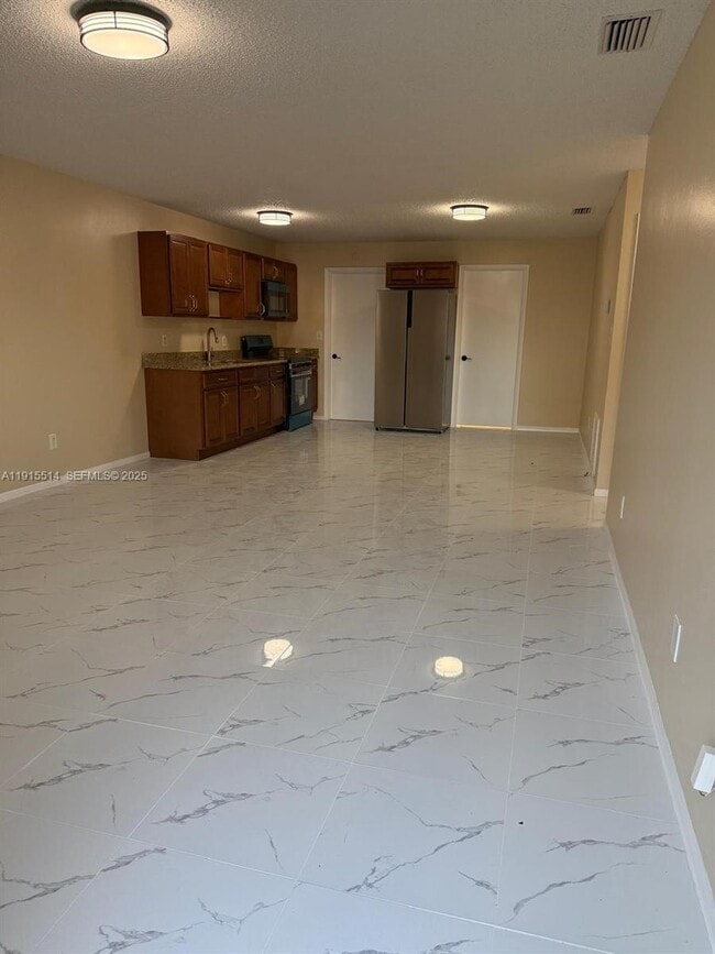 Photo - 2809 Jefferson Pkwy Unidad A