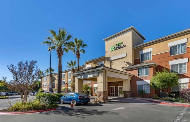 Photo - Furnished Studio-San Francisco - San Carlos