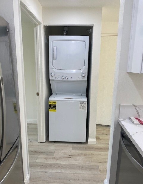 Photo - "Charming 1-Bedroom Retreat with Gleaming Hardwood Floors in Prime Irvine Location!"