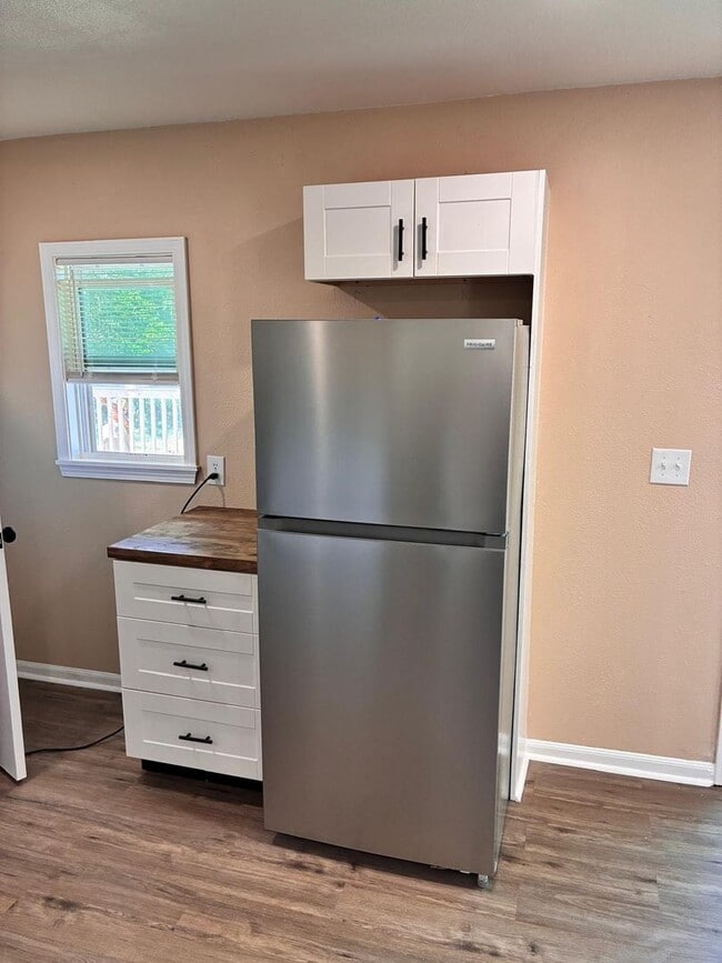 Photo - 3 Bed 1.5 Bath Rental Home in Prue - Move-in Ready