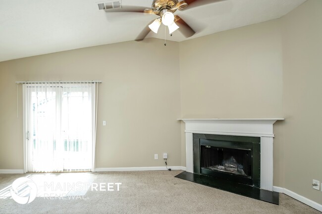 Photo - 8057 Fieldstream Way