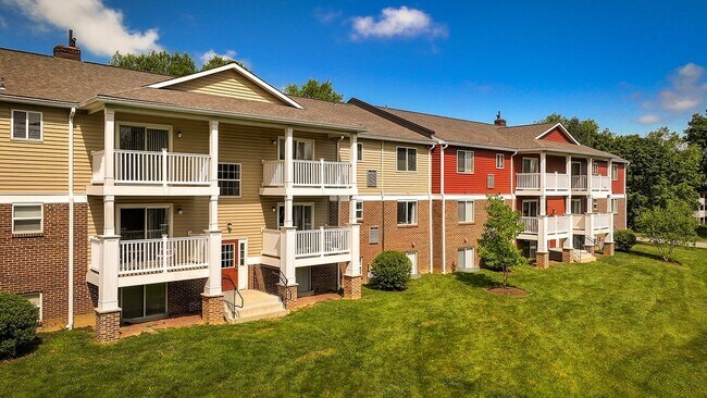 Residential Building - OakTree Apartments