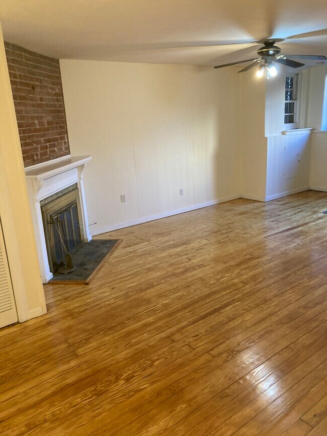 Photo - 1704 S St NW Unidad 2