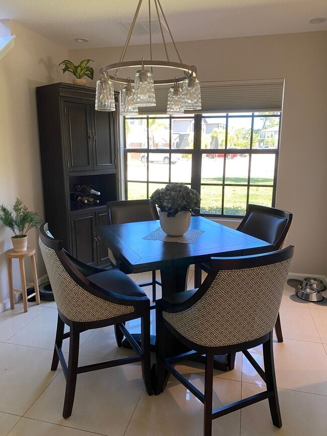 Photo - Bright, spacious, beautifully updated and decorated home!